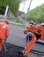 Московские дороги стали ремонтировать раз в три года